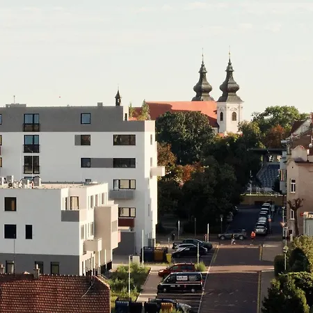 Apartment Apartman Aper *